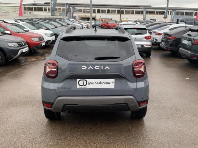 Dacia Duster image 1