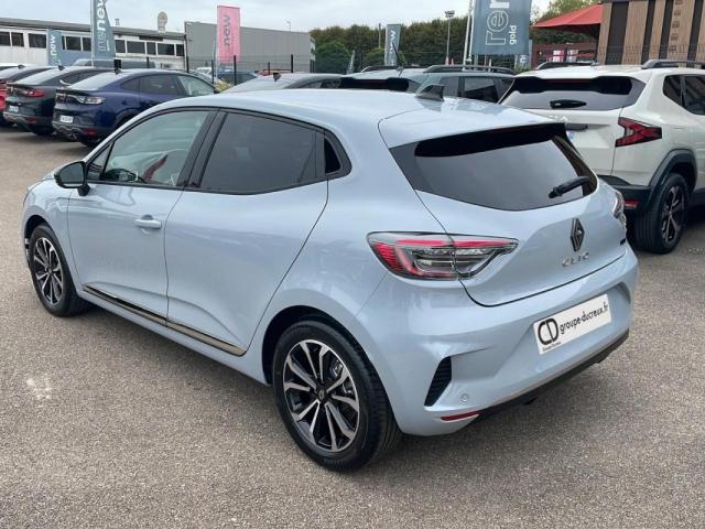Renault Clio image 9
