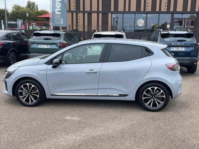 Renault Clio image 2