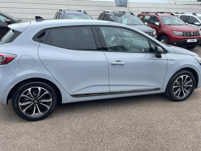 Renault Clio image 4