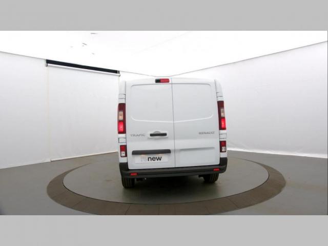 Renault Trafic image 8