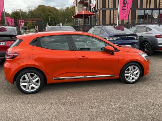 Renault Clio image 9