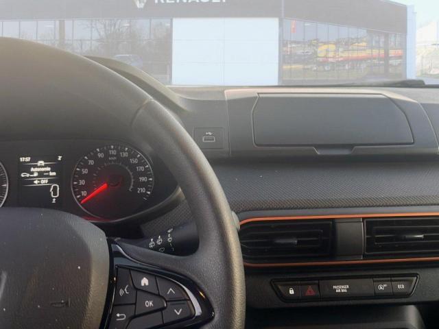 Dacia Sandero image 2