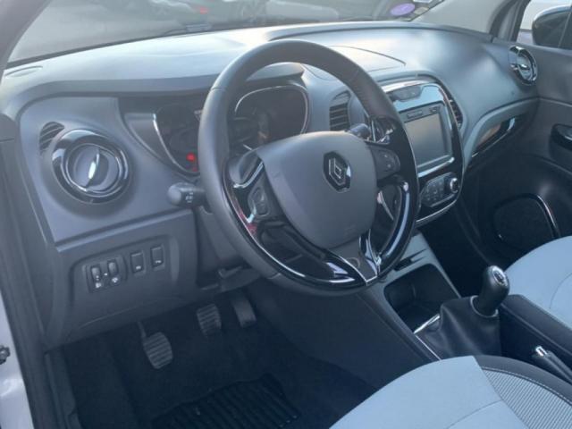 Renault Captur image 1