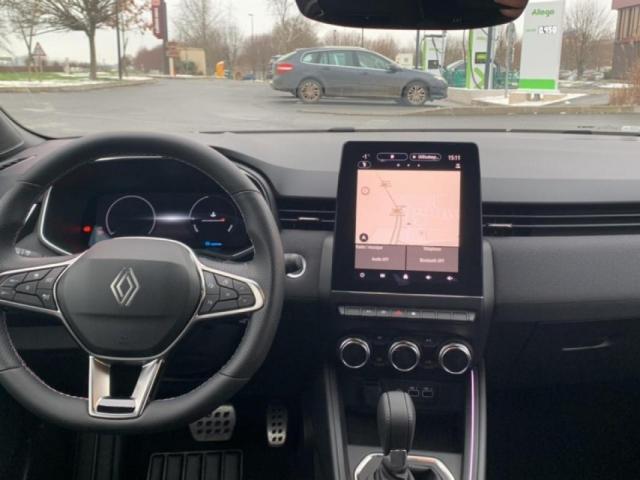 Renault Clio image 2