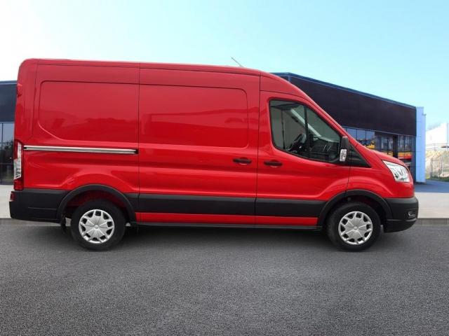 Ford Transit image 7