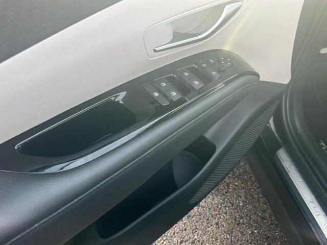 Hyundai Tucson image 8