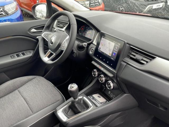 Renault Captur image 6