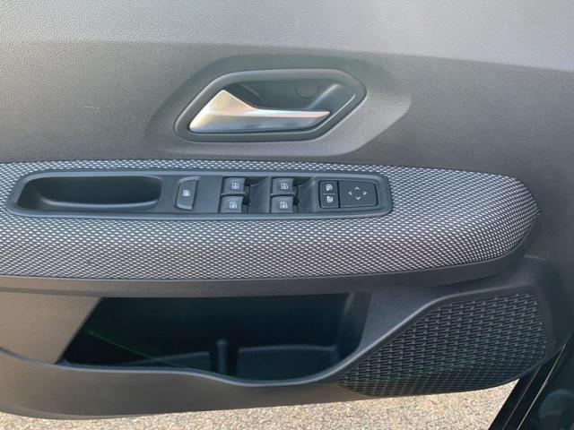 Dacia Sandero image 4