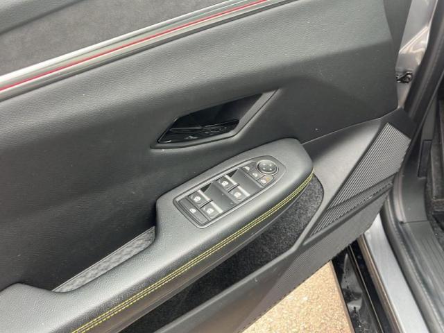 Renault Mégane E-Tech image 8