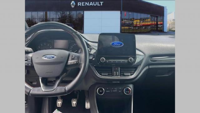 Ford Fiesta image 8