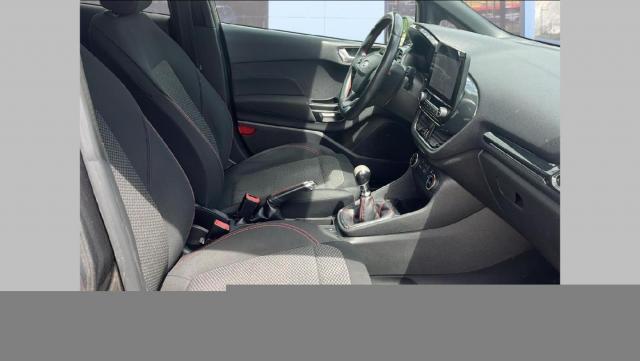 Ford Fiesta image 4