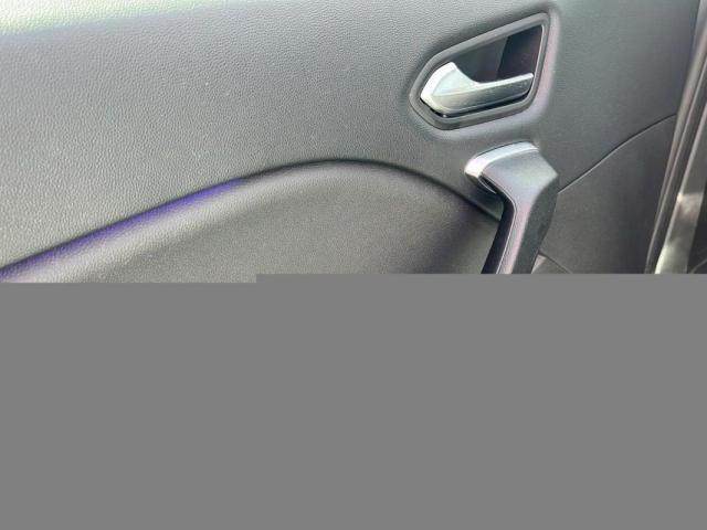 Renault Captur image 2