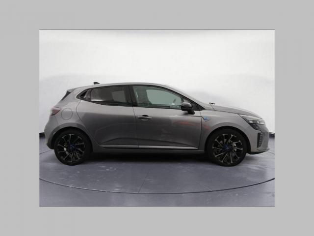 Renault Clio image 9