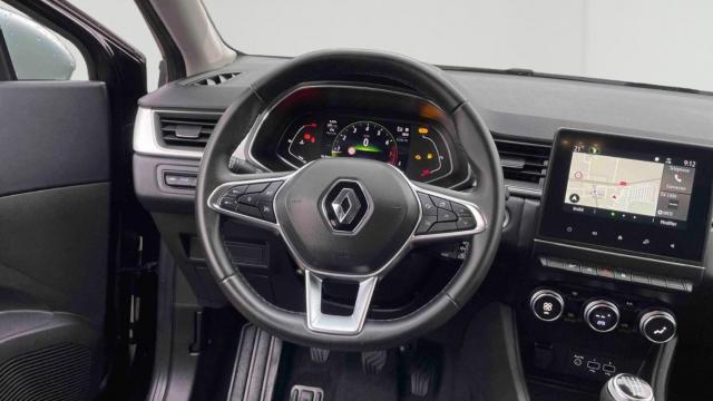 Renault Captur image 8