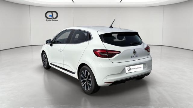Renault Clio image 9
