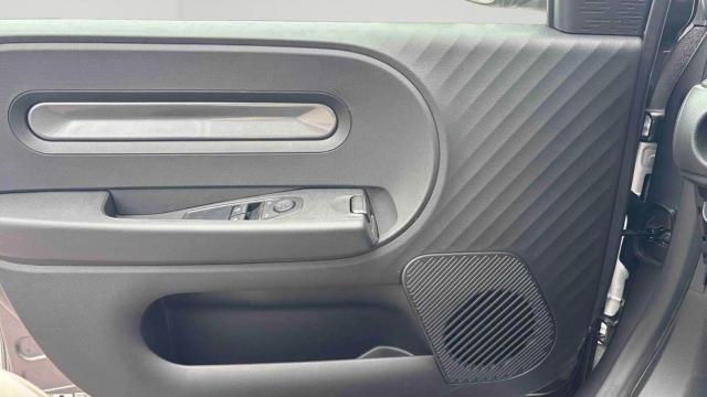 Renault Twingo image 4