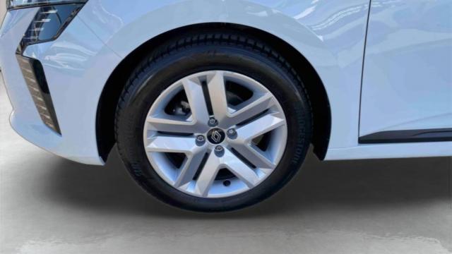 Renault Clio image 1
