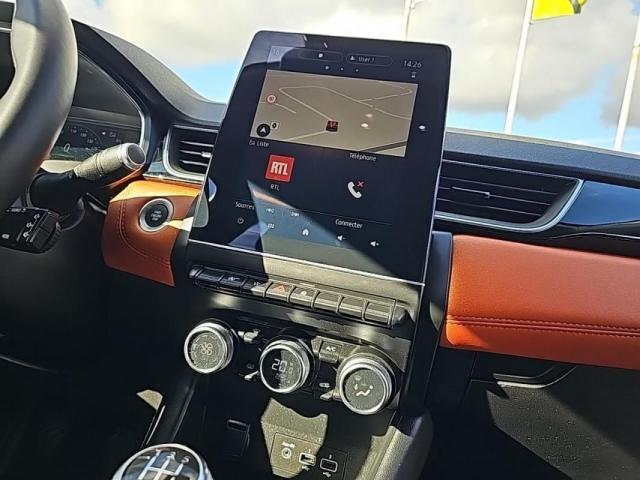 Renault Captur image 9