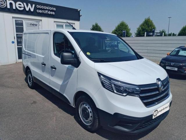 Renault Trafic image 2