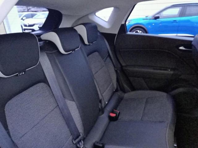 Renault Captur image 5