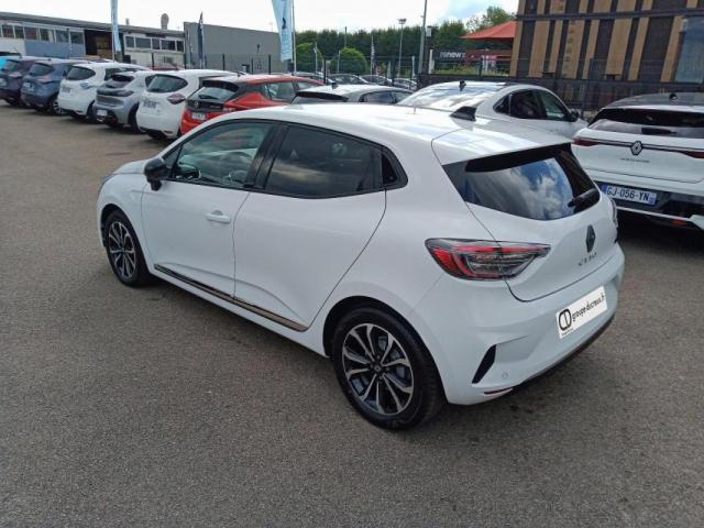 Renault Clio image 2