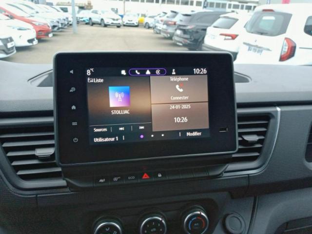 Renault Trafic image 3