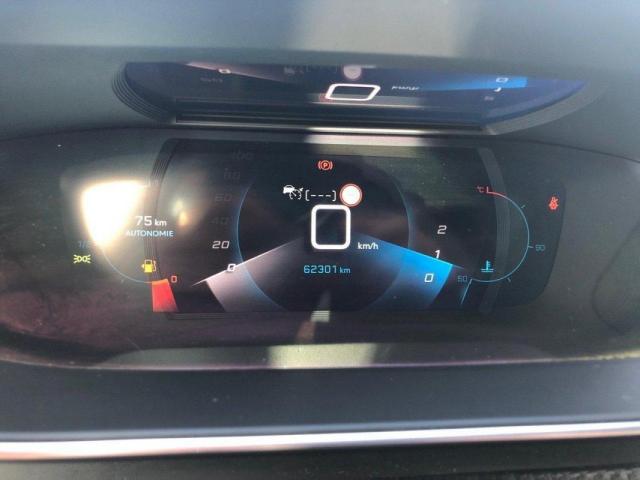 Peugeot 208 image 2