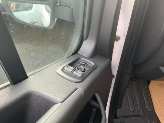 Renault Master image 3