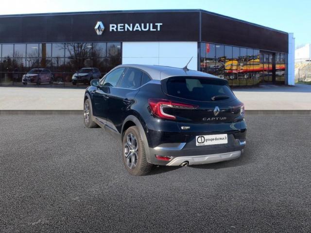 Renault Captur image 2