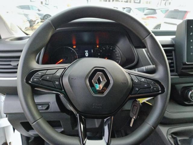 Renault Trafic image 9