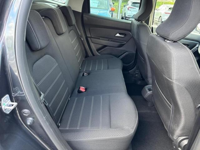 Dacia Duster image 1