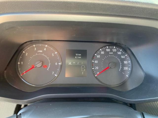 Renault Trafic image 4
