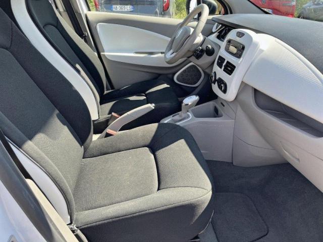 Renault Zoe image 8