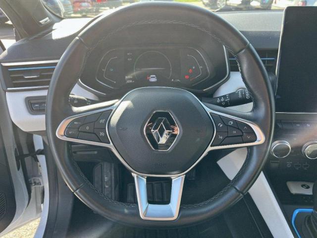 Renault Clio image 8
