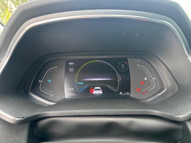 Renault Captur image 2
