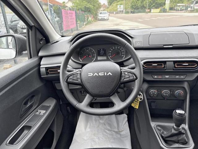 Dacia Sandero image 9