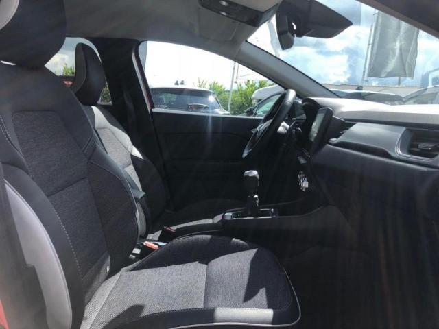 Renault Captur image 7