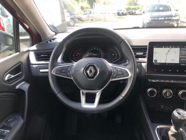 Renault Captur image 6