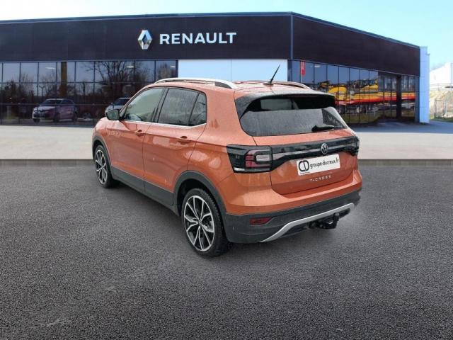 Volkswagen T-Cross image 2