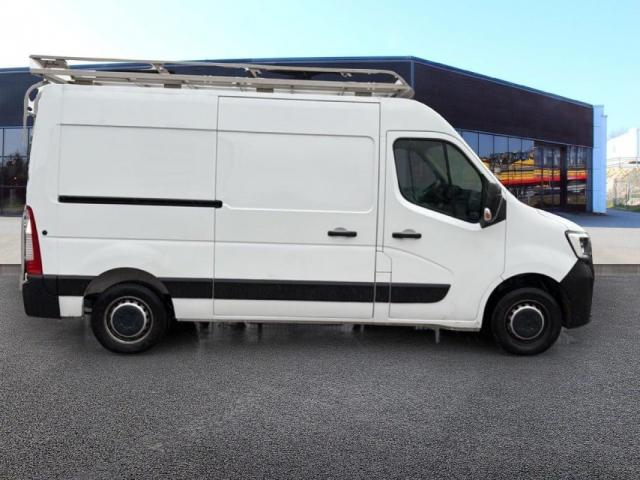 Renault Master image 9