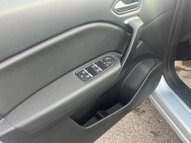 Renault Captur image 3