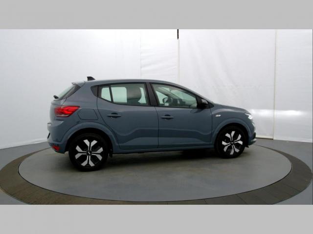 Dacia Sandero image 1