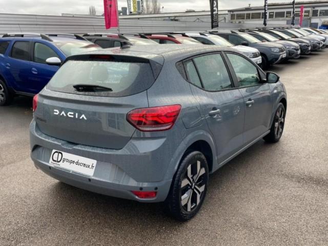 Dacia Sandero image 8