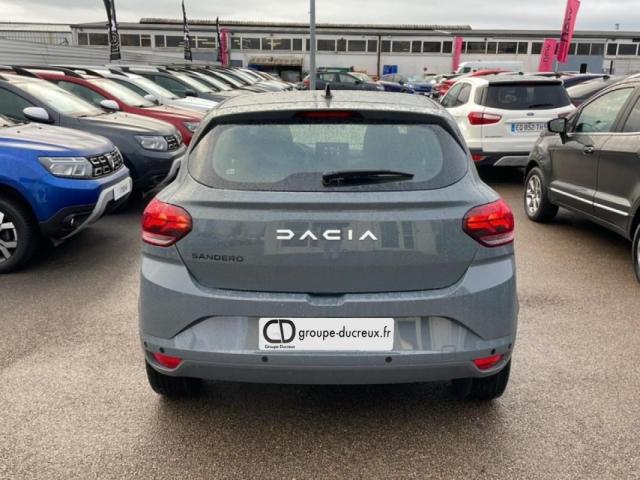 Dacia Sandero image 2