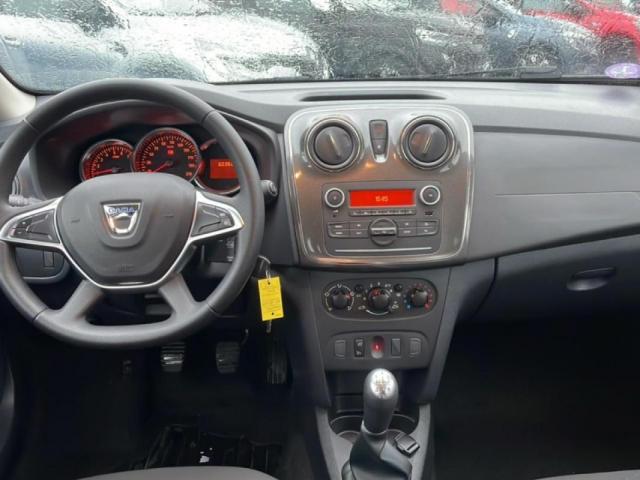 Dacia Sandero image 3