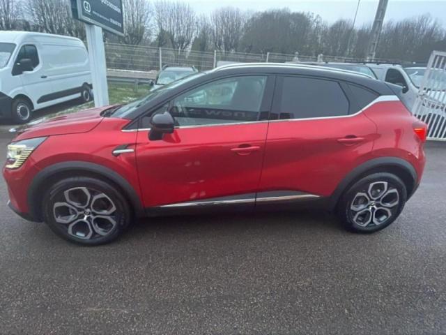 Renault Captur image 2