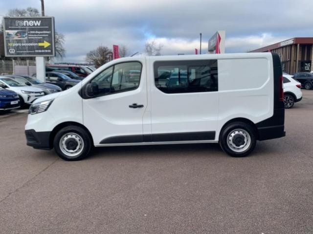 Renault Trafic image 2