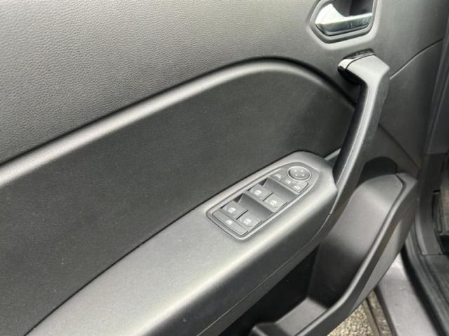 Renault Captur image 8