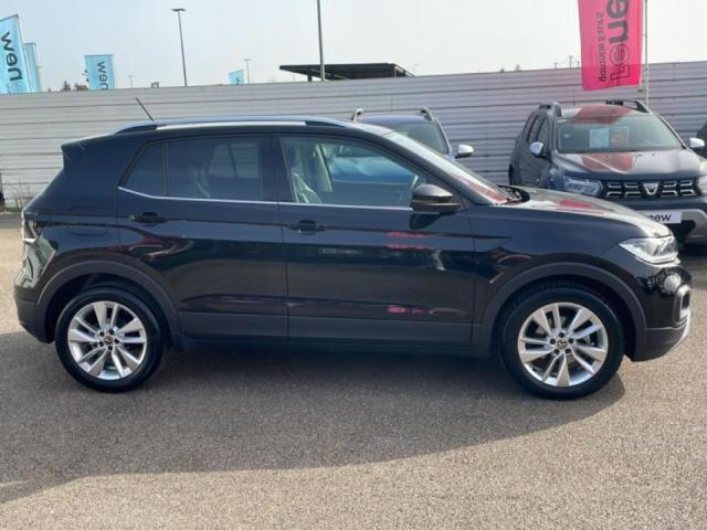 Volkswagen T-Cross image 9